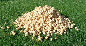 【猫砂 木質ペレット 33L (20kg)】かなりお買い得な猫砂です！